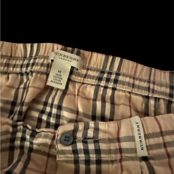 Burberry Tan and Black Bermuda Shorts with Iconic Check Pattern - Picture 2 of 3